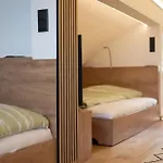 Casa vacanze Exklusives Seehaus Lakehouse In Bestlage Mit Privaten Sandstrand Und Eigenem Boot Und Sup