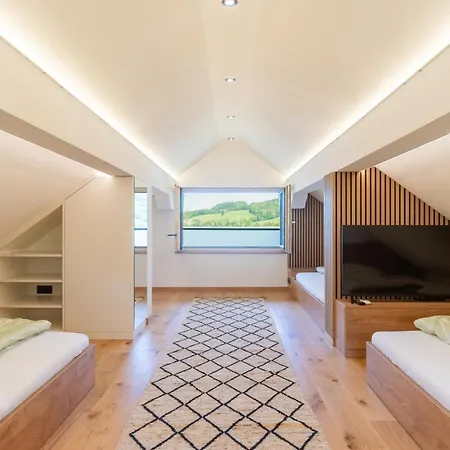 Exklusives Seehaus Lindners Lakehouse In Bestlage Mit Privaten Sandstrand Und Eigenem Boot * اوبرتروم ام سي