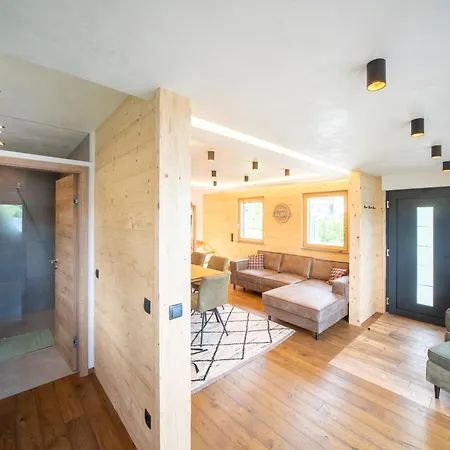 Exklusives Seehaus Lindners Lakehouse In Bestlage Mit Privaten Sandstrand Und Eigenem Boot بيت للعطل اوبرتروم ام سي