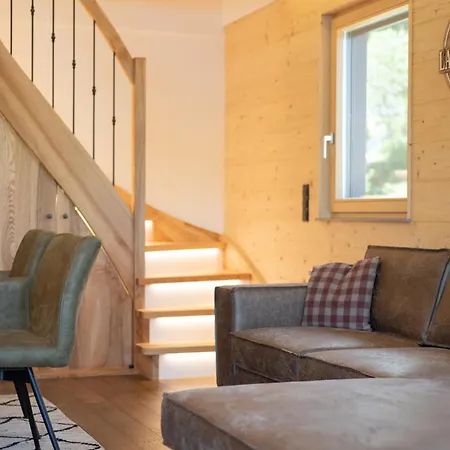 Semesterbostad Exklusives Seehaus Lakehouse In Bestlage Mit Geheiztem Badefass, Boot, Kajak, Sup Obertrum am See