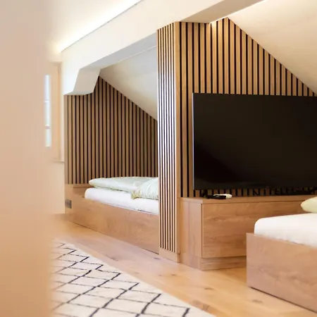 Exklusives Seehaus Lindners Lakehouse In Bestlage Mit Privaten Sandstrand Und Eigenem Boot * اوبرتروم ام سي