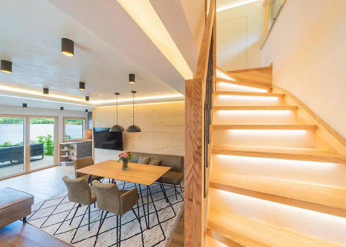 Exklusives Seehaus Lakehouse In Bestlage Mit Privaten Sandstrand Und Eigenem Boot Und Sup בית נופש