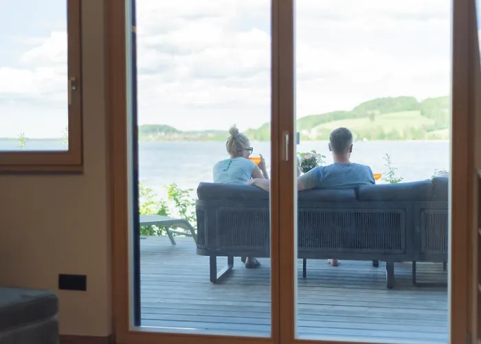 Exklusives Seehaus Lakehouse In Bestlage Mit Privaten Sandstrand Und Eigenem Boot Und Sup Σπίτι διακοπών Obertrum am See