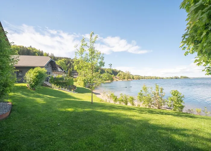 Σπίτι διακοπών Exklusives Seehaus Lakehouse In Bestlage Mit Privaten Sandstrand Und Eigenem Boot Und Sup Obertrum am See